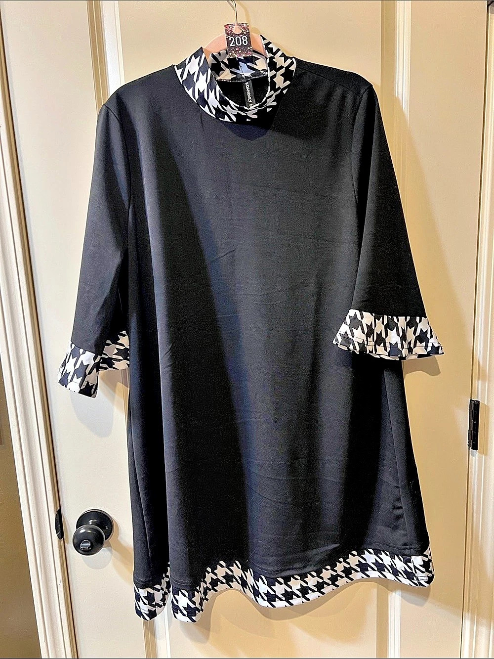 Koandaily Geometric  Dress in Black & White Size XL NWT H208